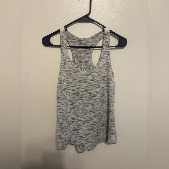 Lot of 3 - Lululemon Tank Top Pure Balance Women's Size Small *Read Description* - Picture 6 of 8